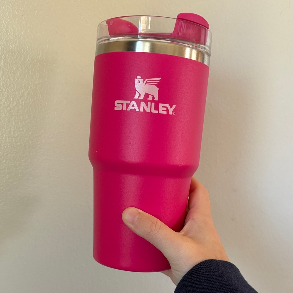 Stanley Fuchsia Travel Mug with Clear Lid